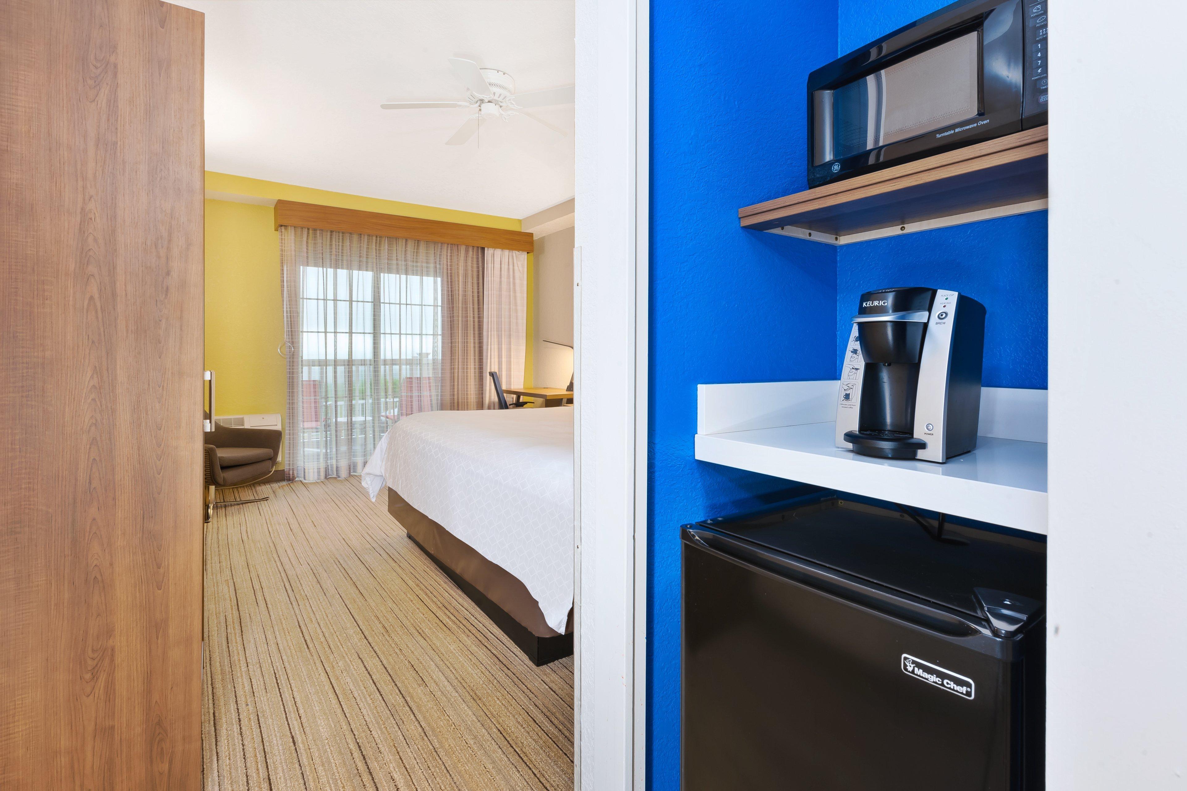 Holiday Inn Express Hotel & Suites Petoskey By Ihg Exterior foto